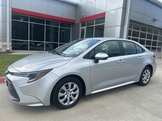 Used 2024 Toyota Corolla LE video 1