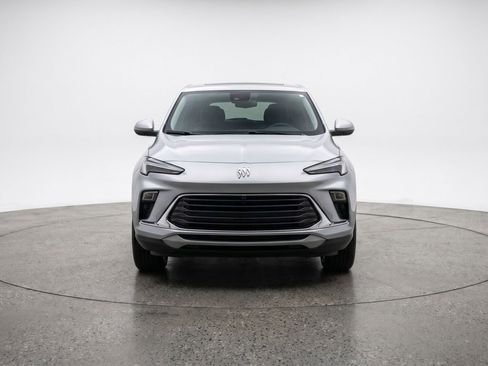 Used 2025 Buick Encore GX Preferred FWD image 2