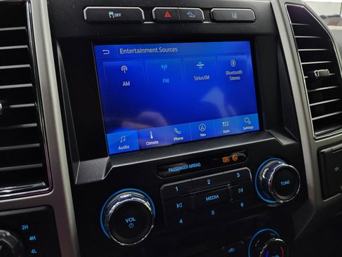 Used 2020 Ford F350 Lariat image 46