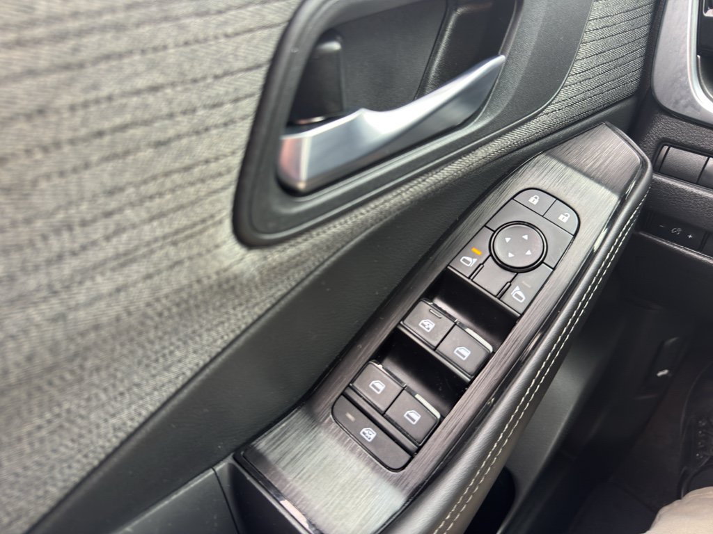 Used 2021 Nissan Rogue SV AWD/4WD image 7