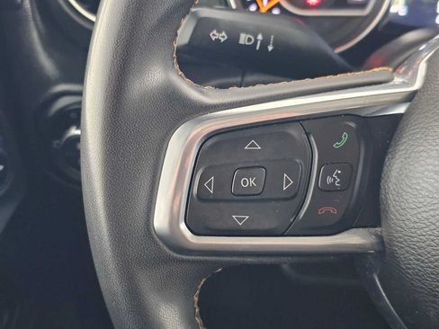 Used 2023 Jeep Gladiator Overland AWD/4WD image 27