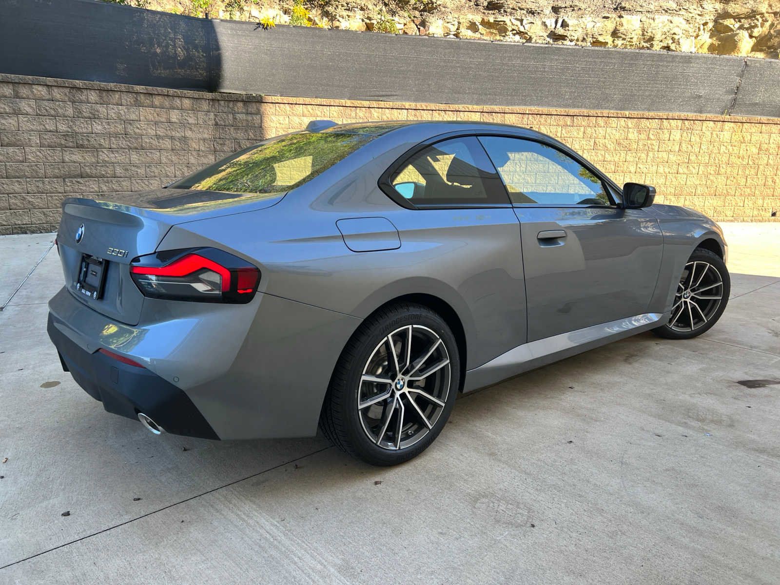 Used 2025 BMW 230i xDrive Coupe w/ Convenience Package AWD/4WD image 3