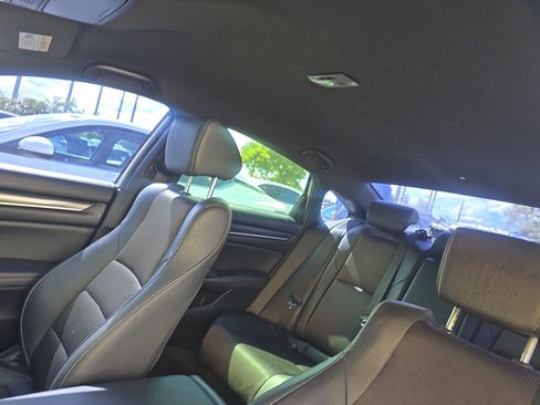 Used 2020 Honda Accord Sport image 17