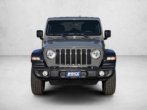 Used 2022 Jeep Wrangler Unlimited Sport AWD/4WD image 2