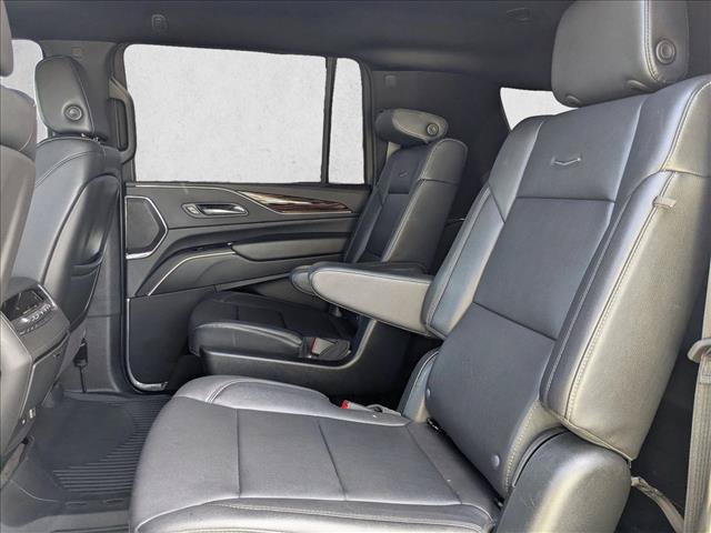 Used 2023 Cadillac Escalade ESV Luxury RWD image 14