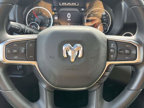 New 2026 RAM 1500 Express image 7