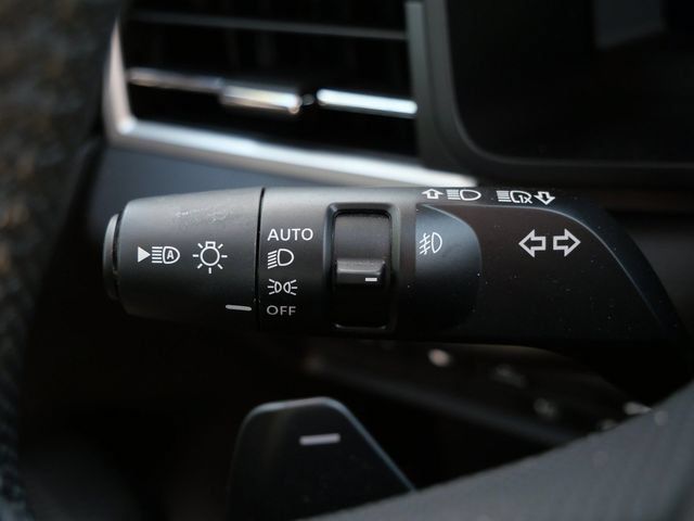 Used 2025 Mitsubishi Outlander SEL AWD/4WD image 20