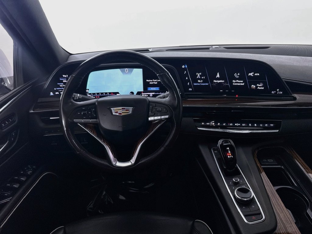 Used 2021 Cadillac Escalade ESV Premium Luxury AWD/4WD image 24