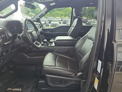 Used 2025 Ford F150 Lariat w/ Equipment Group 501A Mid AWD/4WD image 9