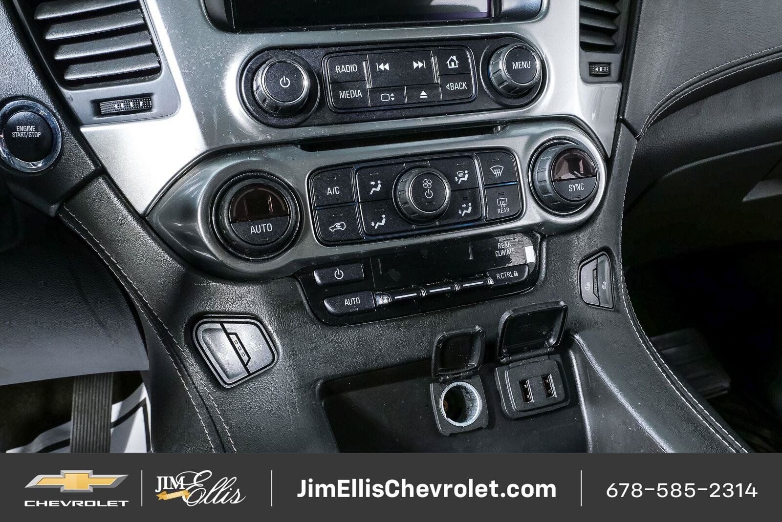 Used 2018 Chevrolet Suburban LT w/ LT Signature Package RWD image 17