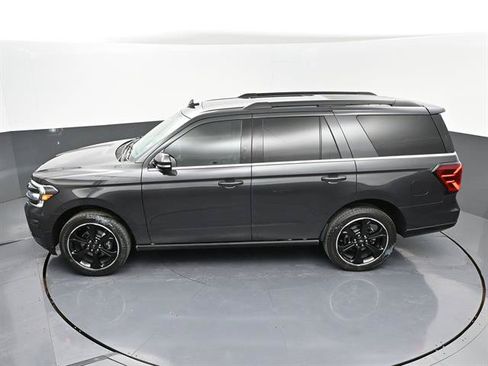 Certified 2023 Ford Expedition Limited RWD image 44