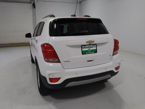 Used 2020 Chevrolet Trax LT w/ Driver Confidence Package FWD image 6