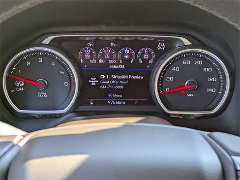 Used 2021 Chevrolet Suburban Z71 w/ Z71 Off-Road Package image 30