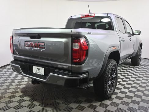 Used 2025 GMC Canyon Elevation w/ Convenience Package AWD/4WD image 5