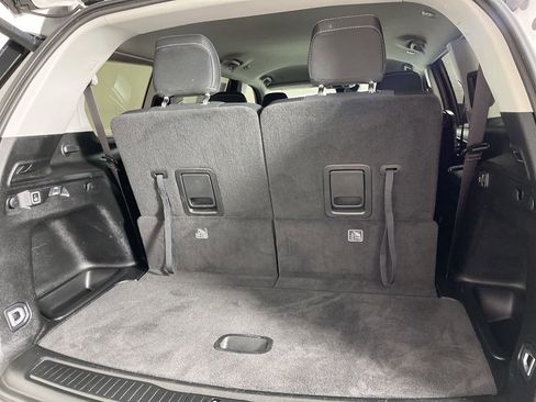 Used 2023 Jeep Grand Cherokee L Laredo w/ Luxury Tech Group I image 11