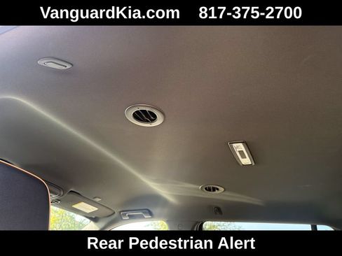 Used 2024 GMC Yukon AT4 w/ Technology Package AWD/4WD image 19