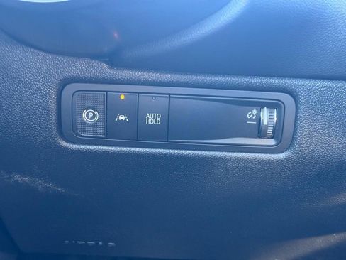 New 2026 Chevrolet Equinox EV LT image 38