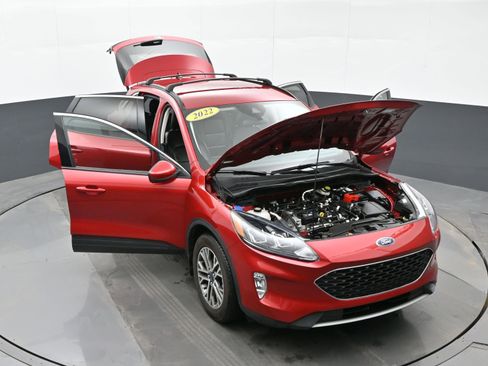 Used 2022 Ford Escape SEL w/ Technology Package image 44