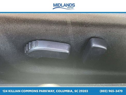 Used 2025 Nissan Altima 2.5 SV FWD image 15