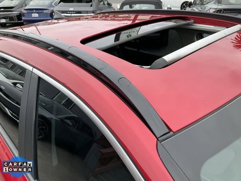 Used 2024 Kia Niro EX Touring image 75