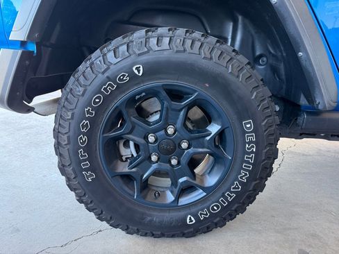 Used 2023 Jeep Wrangler Unlimited AWD/4WD image 58