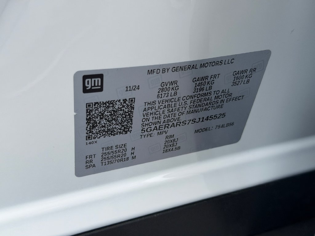Used 2025 Buick Enclave Preferred w/ Power Package FWD image 24