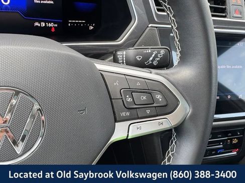 Certified 2023 Volkswagen Tiguan SE w/ Panoramic Sunroof Package AWD/4WD image 40