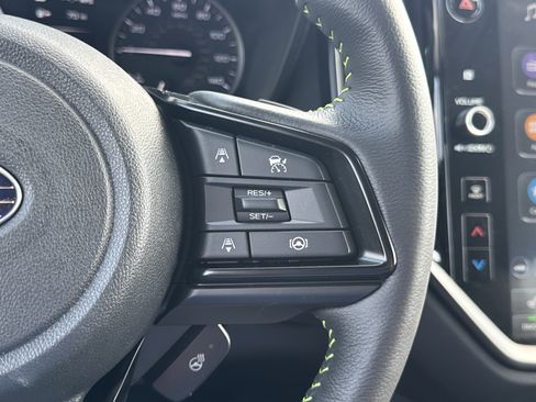 Used 2025 Subaru Ascent Onyx Edition image 14