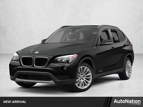 Used 2014 BMW X1 sDrive28i image 1