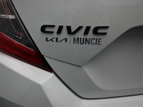 Used 2017 Honda Civic EX-L image 10