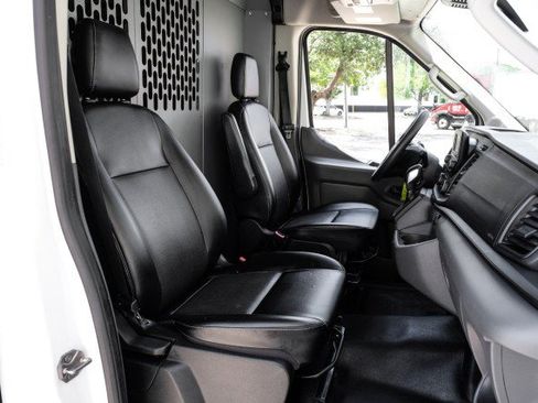Used 2020 Ford Transit 250 Medium Roof RWD image 15