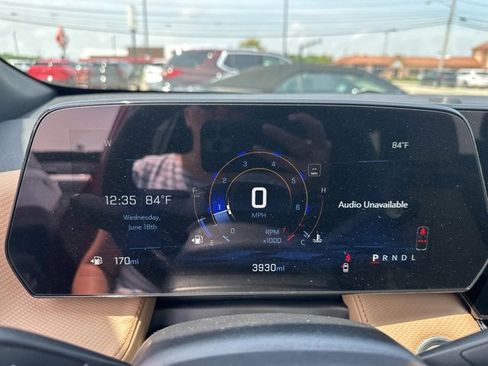 New 2025 Chevrolet Equinox ACTIV w/ Safety and Technology Package image 13