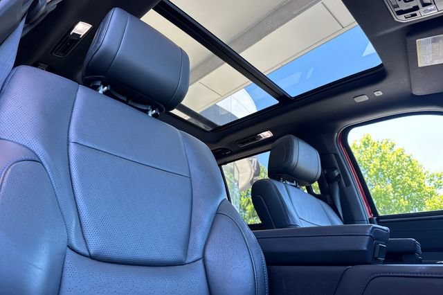 Used 2024 Toyota Sequoia Platinum AWD/4WD image 18