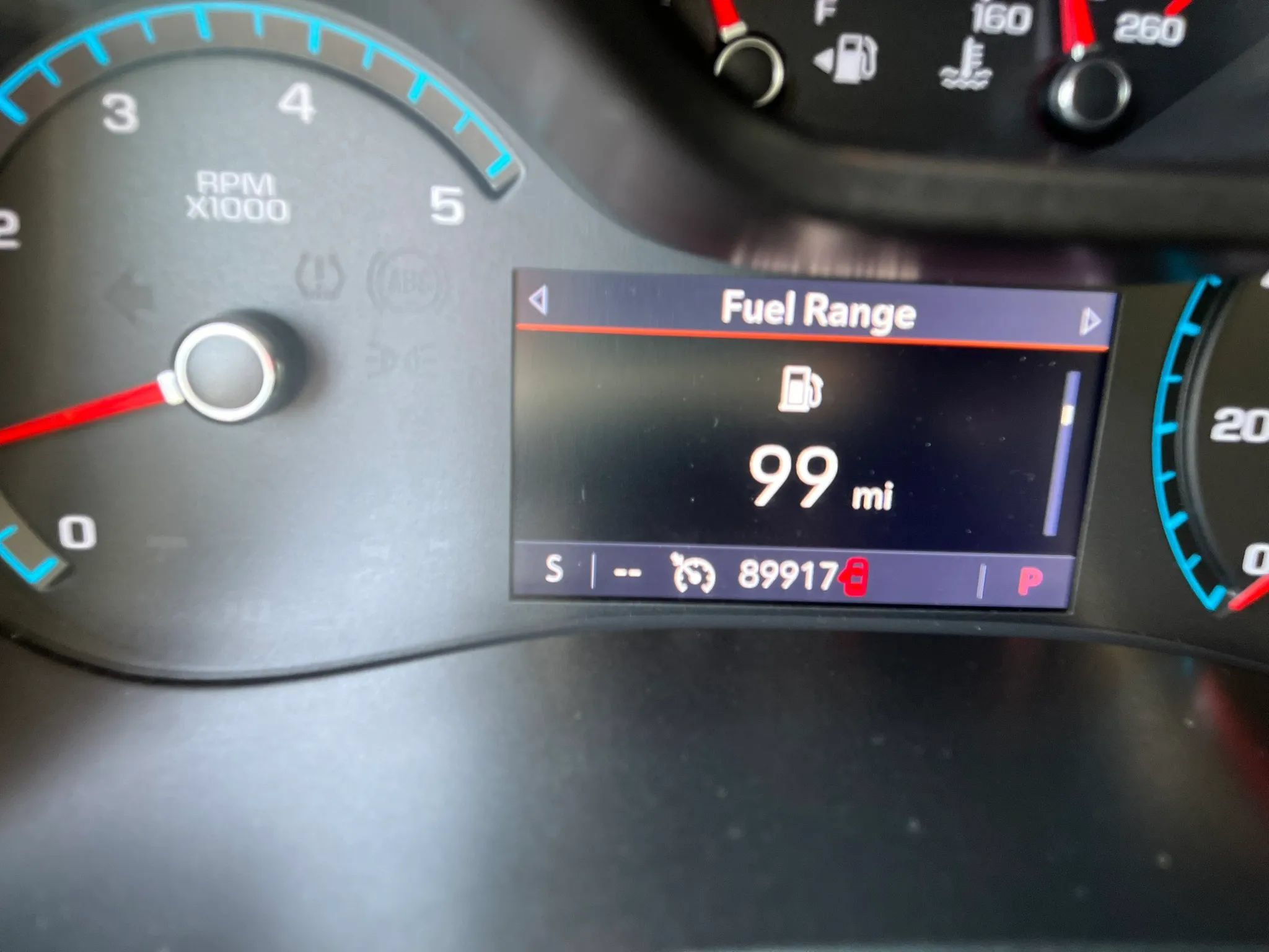 Used 2019 Chevrolet Colorado ZR2 w/ ZR2 Dusk Special Edition AWD/4WD image 14