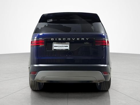 Used 2023 Land Rover Discovery S AWD/4WD image 4