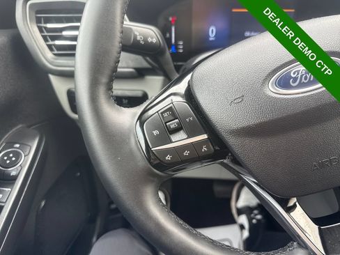 Used 2024 Ford Escape Active AWD/4WD image 29