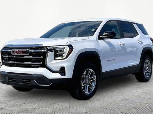 Used 2025 GMC Terrain Elevation AWD/4WD image 3