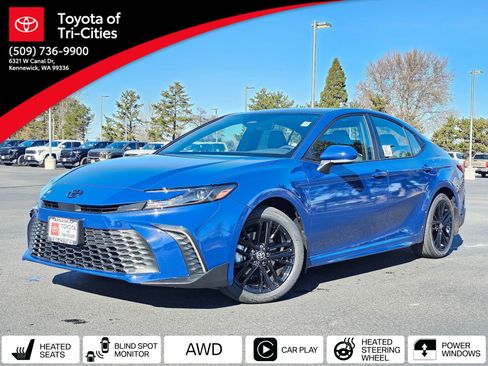 New 2026 Toyota Camry SE image 1