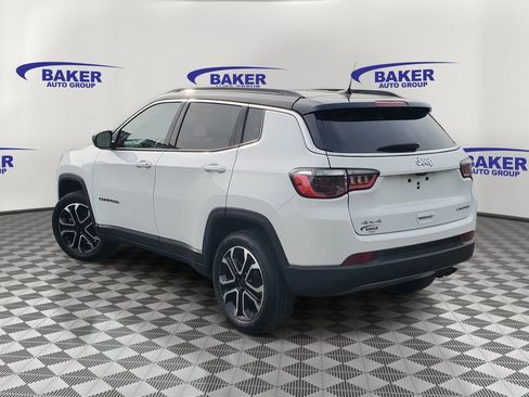Used 2022 Jeep Compass Limited AWD/4WD image 3