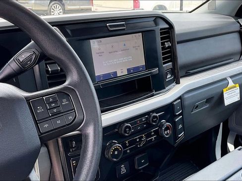 Certified 2025 Ford F350 XLT AWD/4WD image 7