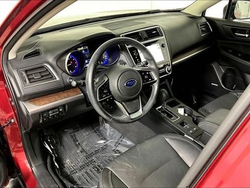 Used 2018 Subaru Outback 2.5i Limited image 13