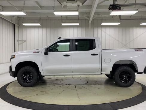 Used 2022 Chevrolet Silverado 1500 LT Trail Boss image 5