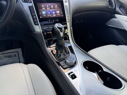 Used 2018 INFINITI Q60 3.0t Luxe w/ Sensory Package 3.0T Luxe image 20