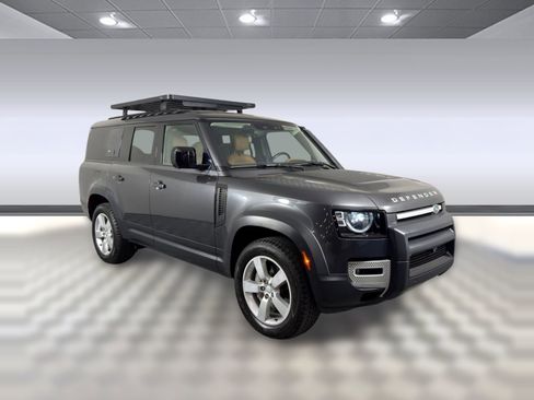 Used 2023 Land Rover Defender 130 First Edition AWD/4WD image 7
