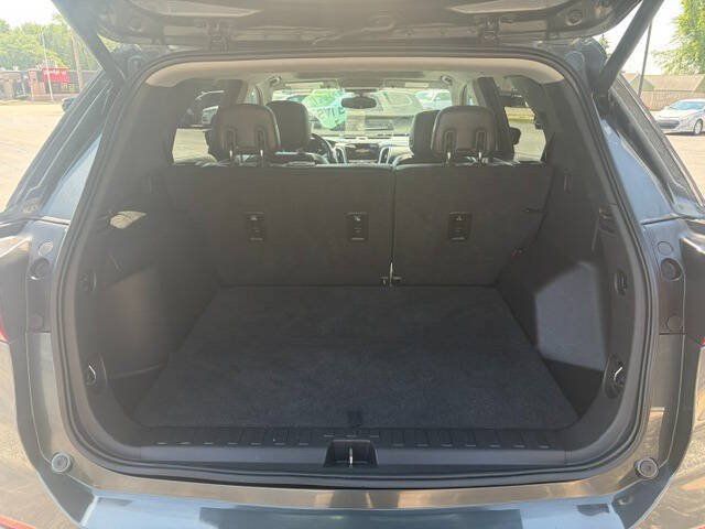 Used 2019 Chevrolet Equinox Premier AWD/4WD image 16