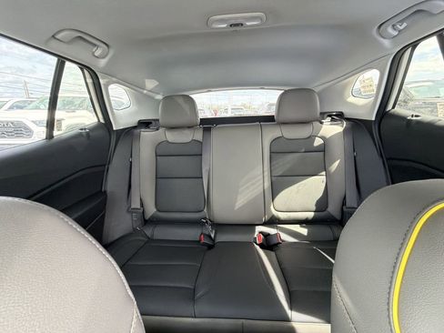 New 2026 Chevrolet Trax ACTIV w/ Sunroof Package image 28