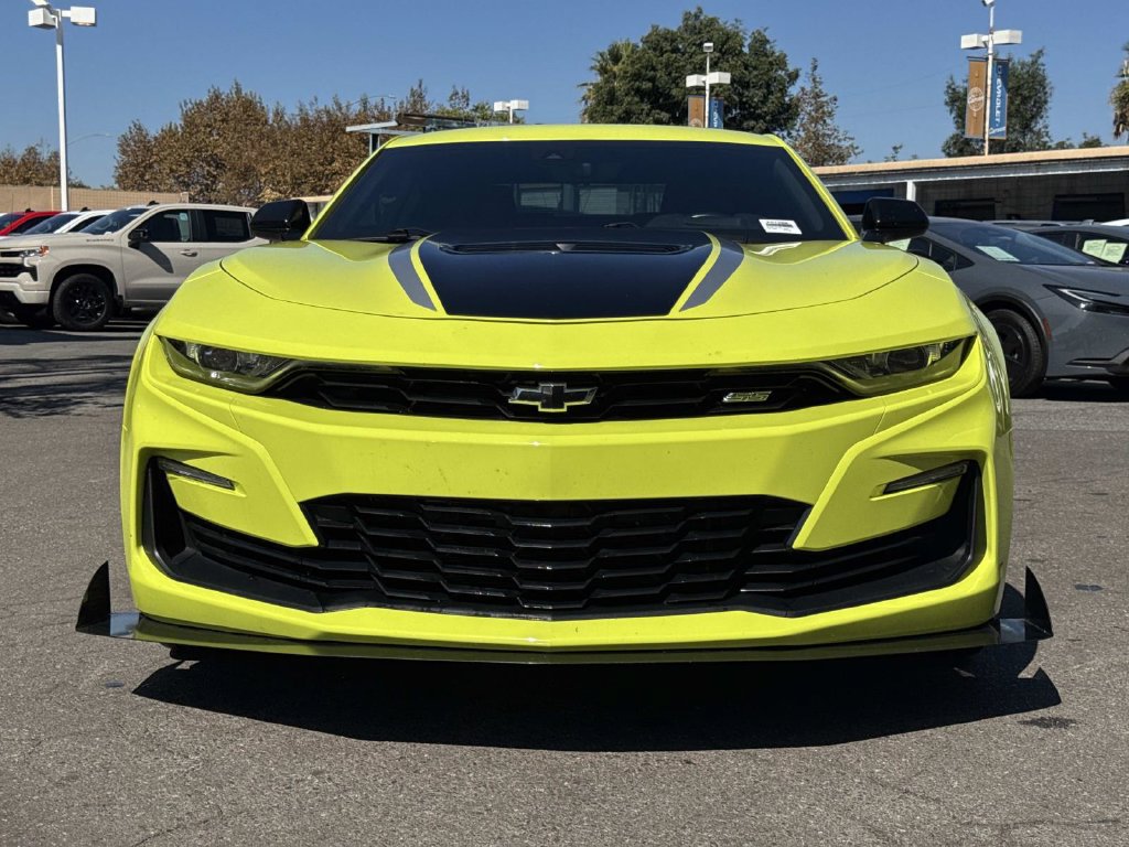 Used 2021 Chevrolet Camaro SS RWD image 5