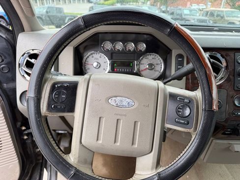 Used 2008 Ford F350 Lariat AWD/4WD image 16