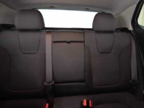 Used 2023 Buick Encore GX Select FWD image 8