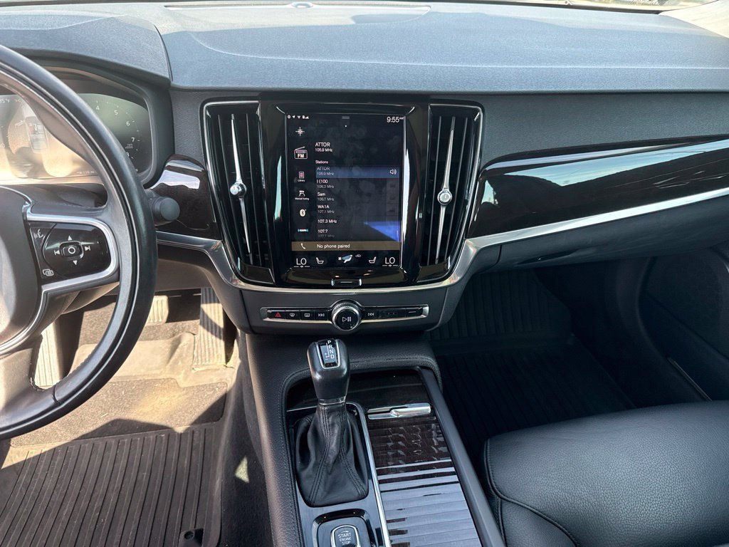 Used 2018 Volvo S90 T6 Momentum w/ Convenience Package AWD/4WD image 8